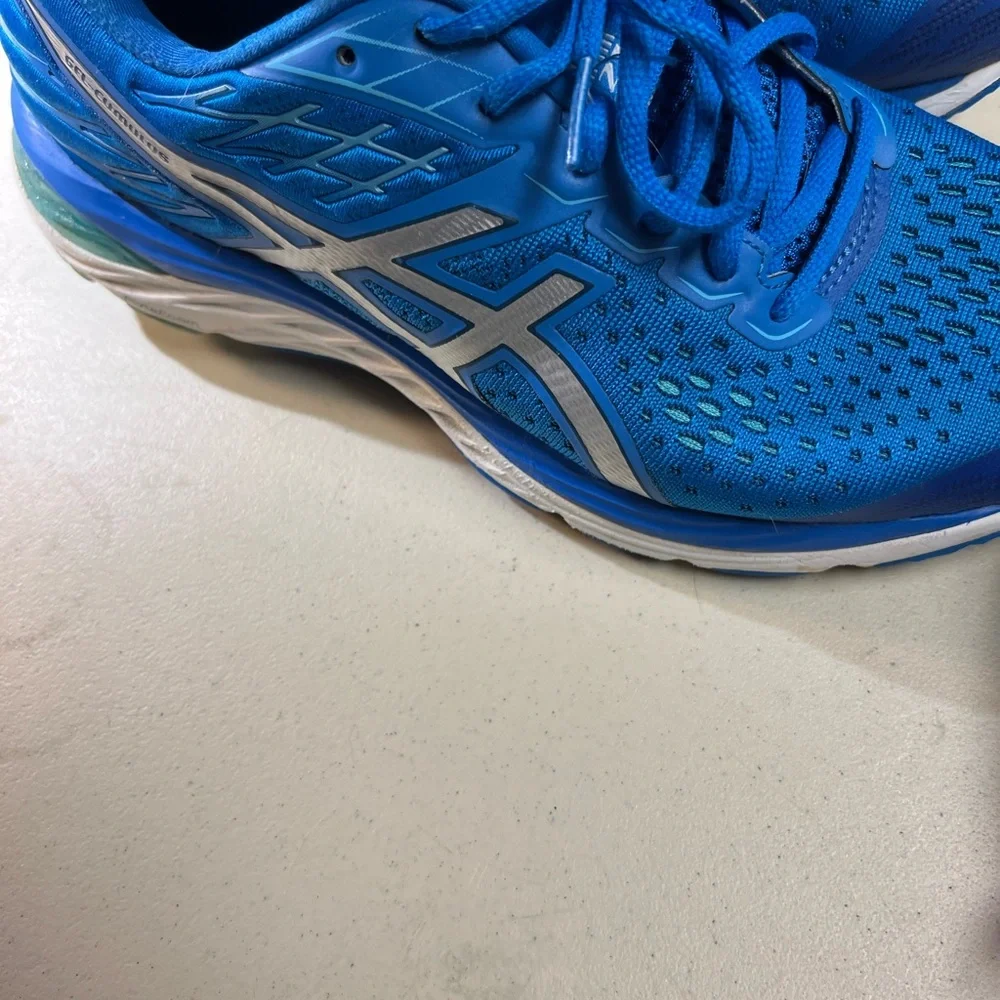 ASICS women’s size 8.5 gel cumulus shoes - Picture 7 of 9